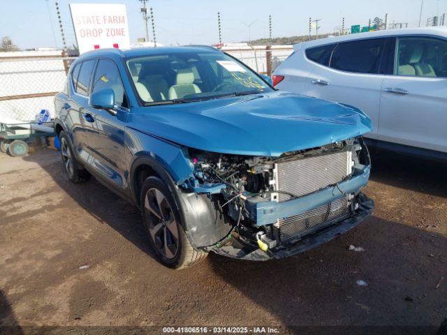2023 VOLVO XC40 YV4L12UN0P2946980