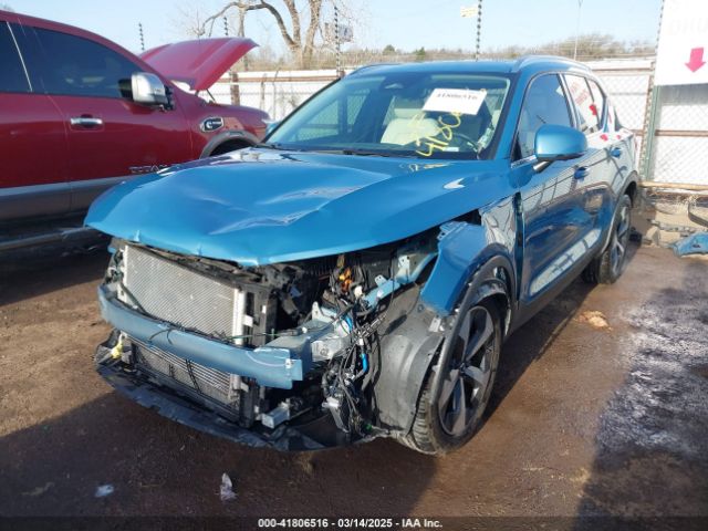 2023 VOLVO XC40 YV4L12UN0P2946980 Photo 1