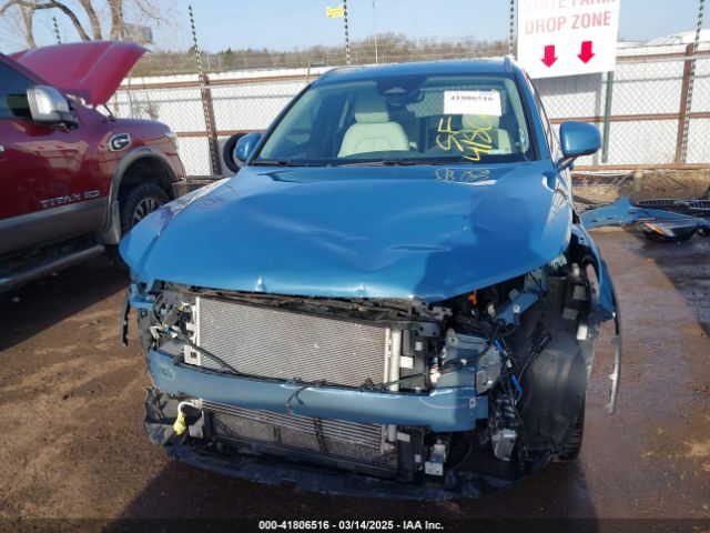 2023 VOLVO XC40 YV4L12UN0P2946980 Photo 5