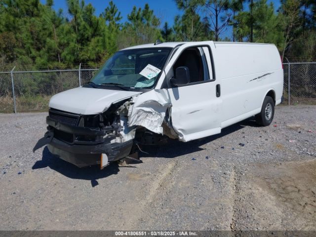1GCWGBFP5N1217177 Chevrolet Express Cargo Rwd 2500 Extended Wheelbase Wt