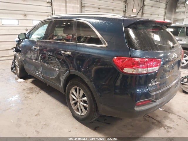 5XYPG4A58JG389235 KIA Sorento 3.3l Lx
