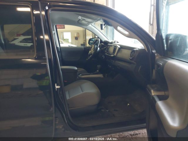 3TMCZ5AN0MM400136 Toyota Tacoma Sr5 V6
