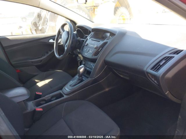 1FADP3F21GL232631 Ford FOCUS SE