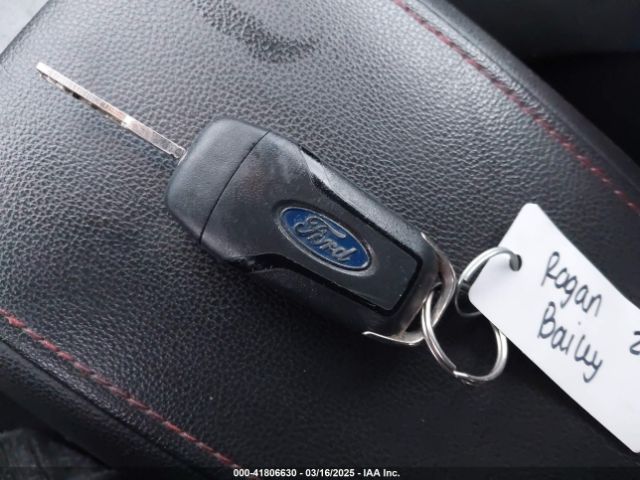 1FA6P0H73F5102949 Ford FUSION SE