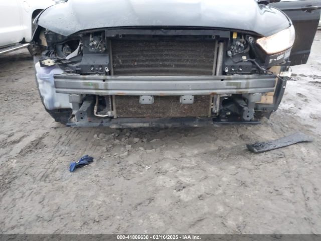 1FA6P0H73F5102949 Ford FUSION SE