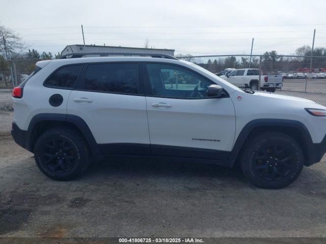 1C4PJMBS5EW240375 Jeep Cherokee Trailhawk