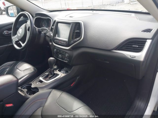 1C4PJMBS5EW240375 Jeep Cherokee Trailhawk