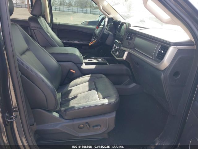 1FMJU1H82REA73438 Ford Expedition Xlt
