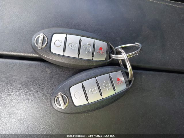5N1BT3BA0NC686517 Nissan Rogue Sv Fwd