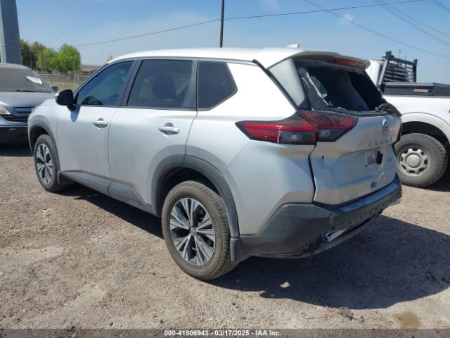 5N1BT3BA0NC686517 Nissan Rogue Sv Fwd