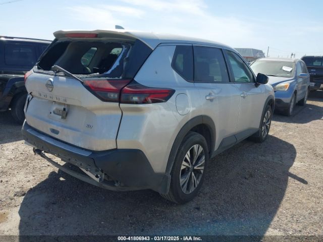 5N1BT3BA0NC686517 Nissan Rogue Sv Fwd