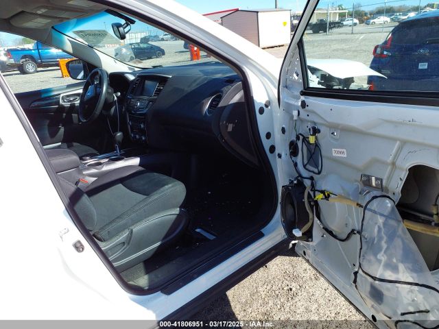 5N1DR2MMXHC619999 Nissan Pathfinder Sv
