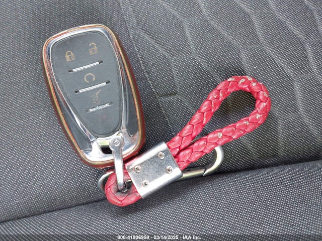 2GNAXVEXXK6221349 Chevrolet EQUINOX LT
