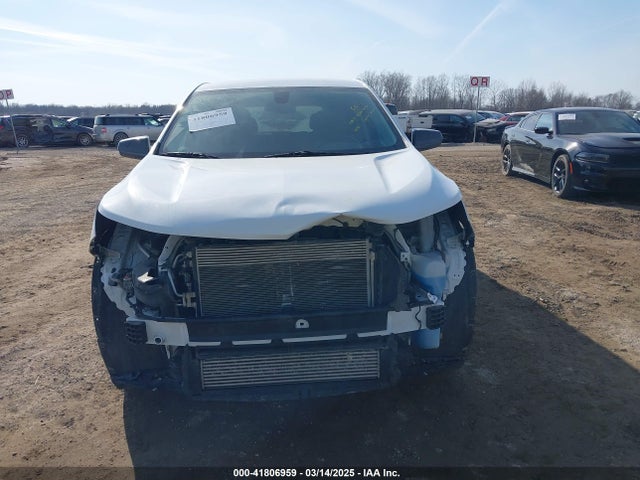 2GNAXVEXXK6221349 Chevrolet EQUINOX LT
