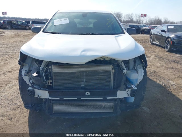 2GNAXVEXXK6221349 Chevrolet EQUINOX LT