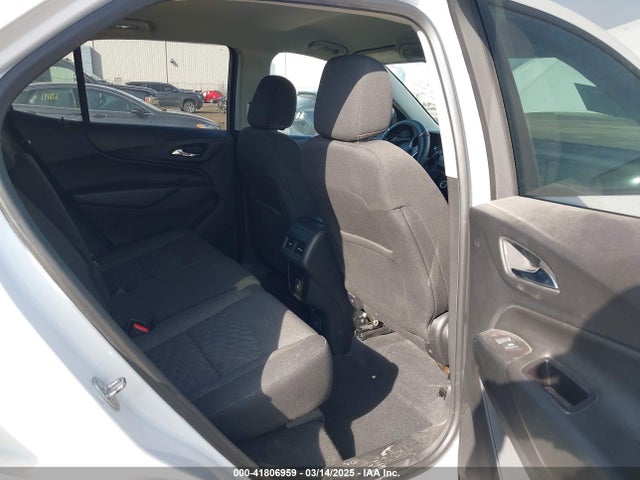 2GNAXVEXXK6221349 Chevrolet EQUINOX LT