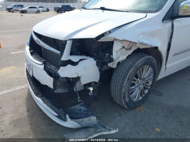 2C4RC1CG8FR755148 Chrysler Town & Country Touring-l