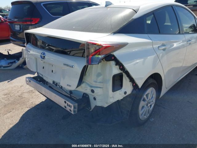 JTDKARFU3J3055014 Toyota Prius Two Eco