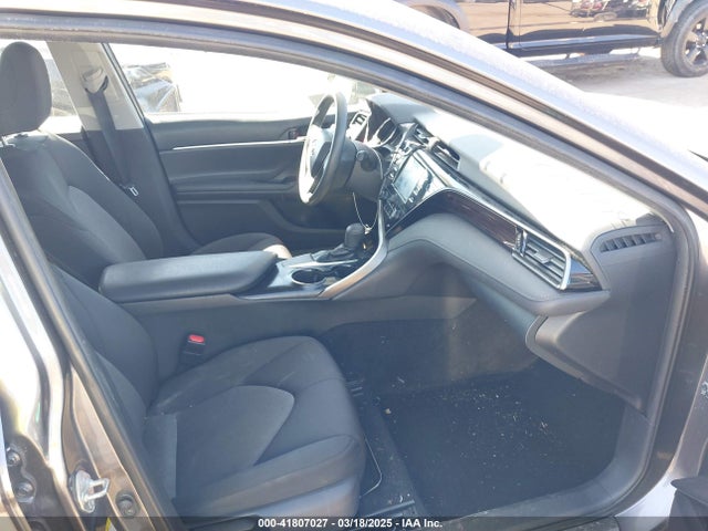4T1B11HK5KU692717 Toyota CAMRY LE