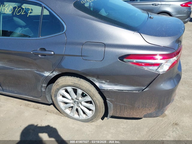4T1B11HK5KU692717 Toyota CAMRY LE
