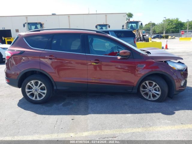 1FMCU0GD1JUC09263 Ford ESCAPE SE