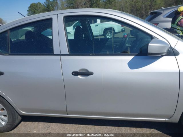 3N1CN7AP9KL801974 Nissan Versa 1.6 S+