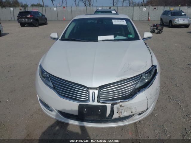 3LN6L2J91GR620193 Lincoln MKZ