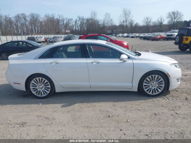 3LN6L2J91GR620193 Lincoln MKZ