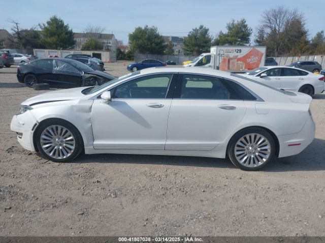 3LN6L2J91GR620193 Lincoln MKZ