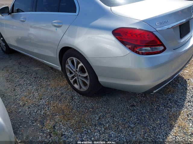 55SWF4JB4JU257082 Mercedes-Benz C 300