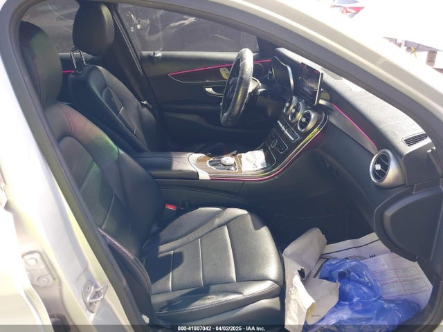 55SWF4JB4JU257082 Mercedes-Benz C 300