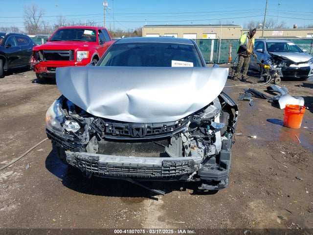 1HGCR2F30HA025214 Honda ACCORD LX