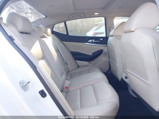 1N4AA6AV1KC375062 Nissan Maxima 3.5 Sl