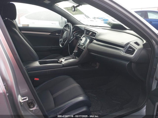 19XFC2F85KE200828 Honda Civic Sport