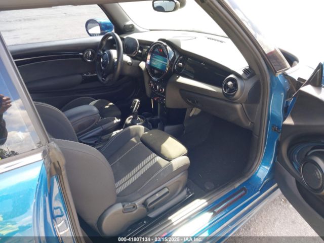 2022 MINI CONVERTIBLE WMW63DL0XN3P15732 Photo 4