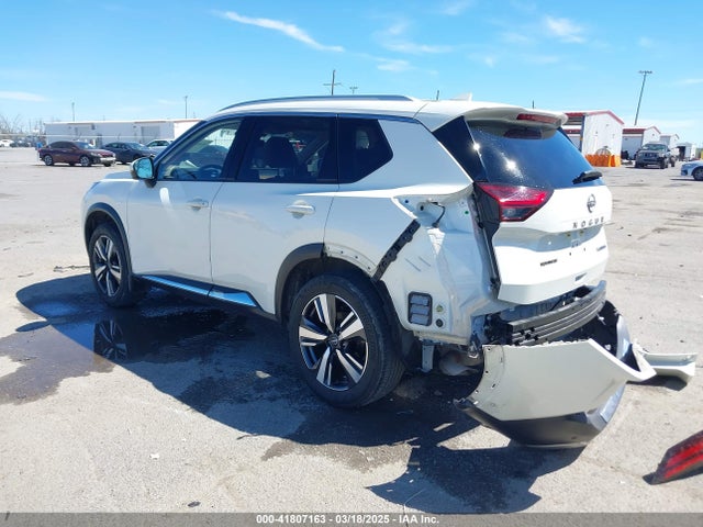 JN8BT3DC4PW102189 Nissan Rogue Platinum Fwd