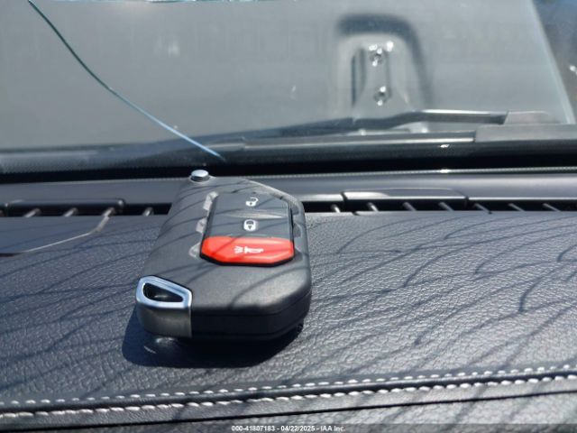 1C4HJXEN9MW645794 Jeep Wrangler Unlimited Sahara 4x4