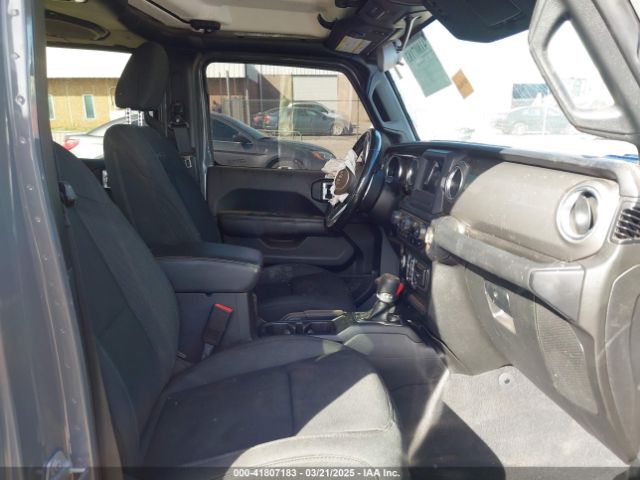 1C4HJXEN9MW645794 Jeep Wrangler Unlimited Sahara 4x4