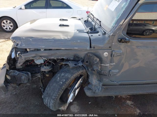 1C4HJXEN9MW645794 Jeep Wrangler Unlimited Sahara 4x4