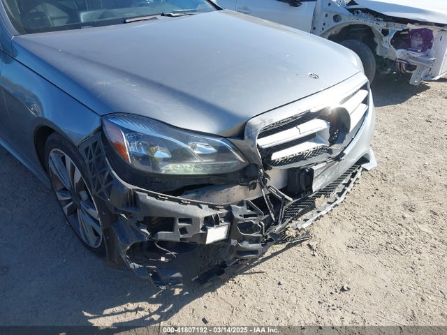 WDDHF8JB8EB033524 Mercedes-Benz 2014