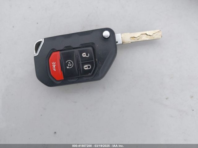 1C6HJTAG8LL130311 Jeep Gladiator Sport S 4x4
