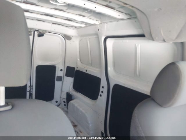 3N6CM0KN2GK693003 Nissan Nv200 S