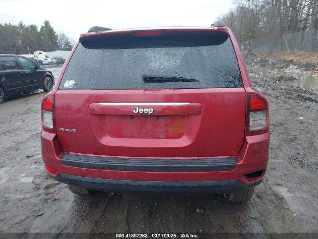 1C4NJDBB9ED809425 Jeep Compass Sport