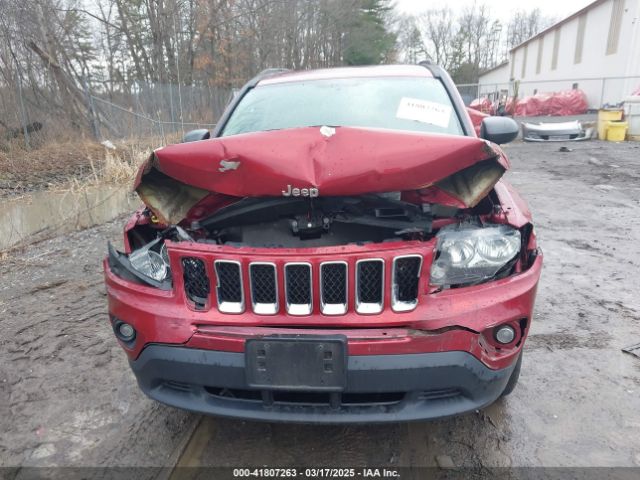 1C4NJDBB9ED809425 Jeep Compass Sport
