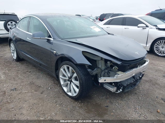 2018 TESLA MODEL 3 5YJ3E1EB8JF116645 Photo 0