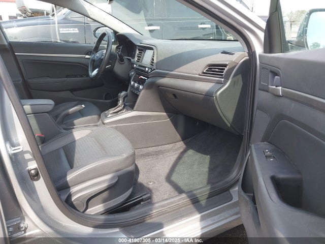 5NPD84LF5LH598093 Hyundai Elantra Limited