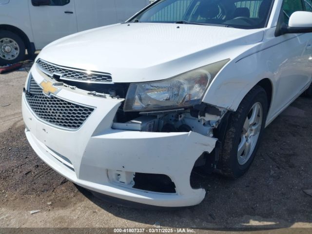 1G1PC5SBXE7391005 Chevrolet Cruze 1lt Auto