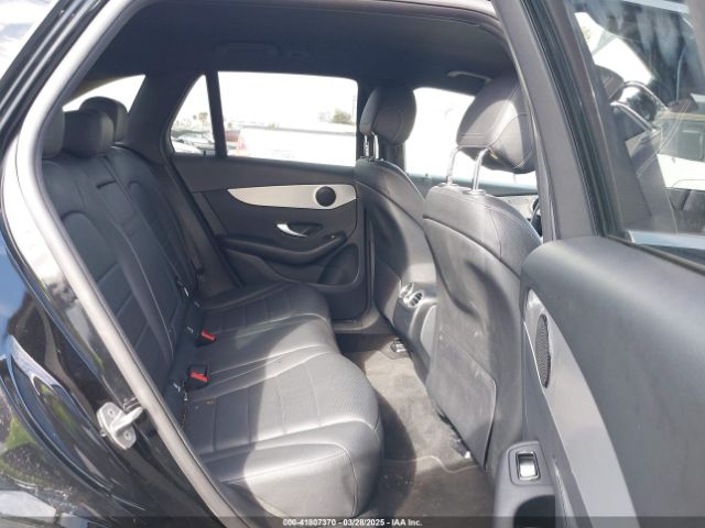 WDC0G8DB7LF718775 Mercedes-Benz GLC 300