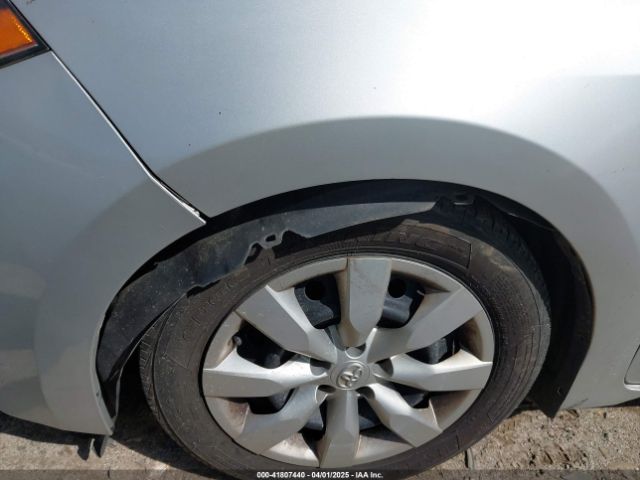 2T1BURHEXGC586644 Toyota COROLLA LE
