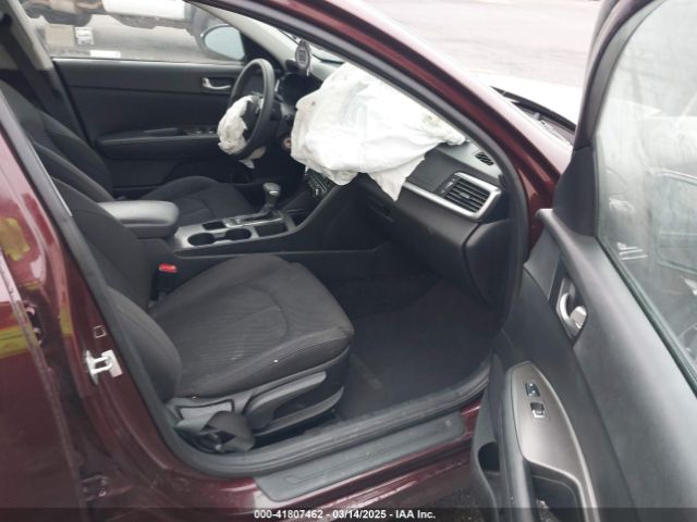 5XXGT4L38KG337200 KIA Optima Lx